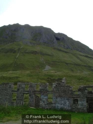 Yeats Country - Benbulben, Ben Bulben, Diarmait's and Grainne's Cave